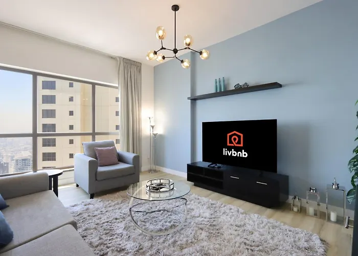 Livbnb - Spacious 2Bhk In Shams Walk To Beach